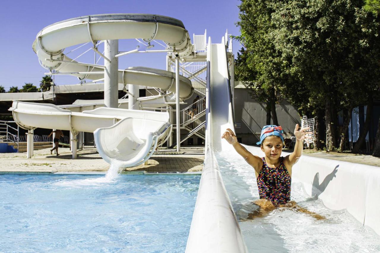 Villaggio Lido D'Abruzzo Roseto Degli Abruzzi Exterior foto